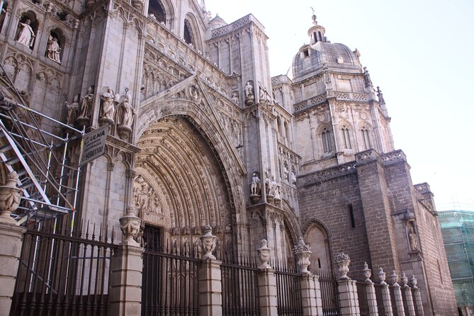 Toledo Half Day Tour with Cathedral, St Tome Church & Synagoge - Toledo Cathedral in 45 focused minutes