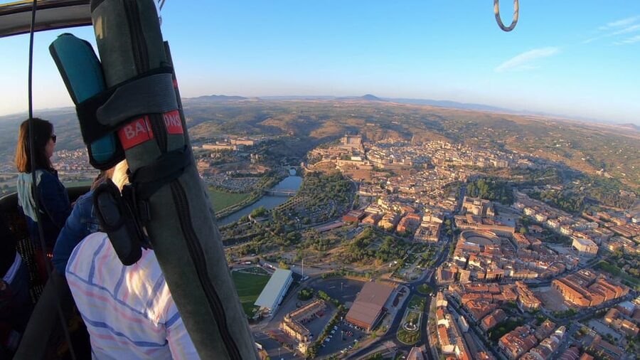 Toledo: Hot Air Balloon Ride with Spanish Breakfast - Why a balloon is a fine way to see Toledo
