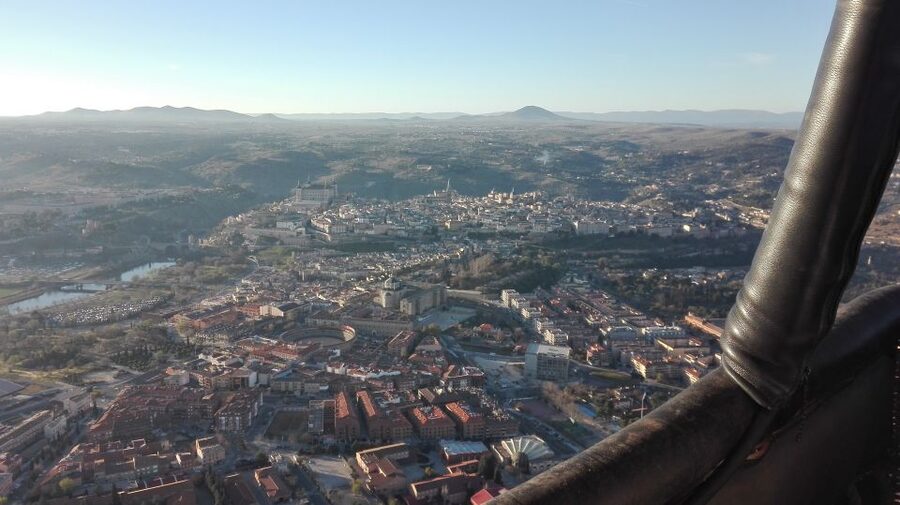 Toledo: Hot Air Balloon Ride with Spanish Breakfast - Weather decides the morning