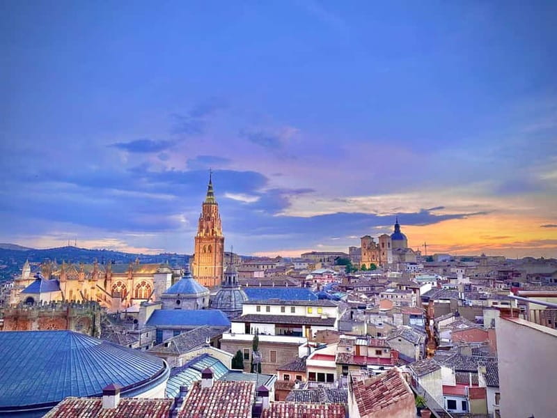 Toledo Mágico, the original night route: mystery, curiosities and secrets - Toledo after dark, with the usual route left behind