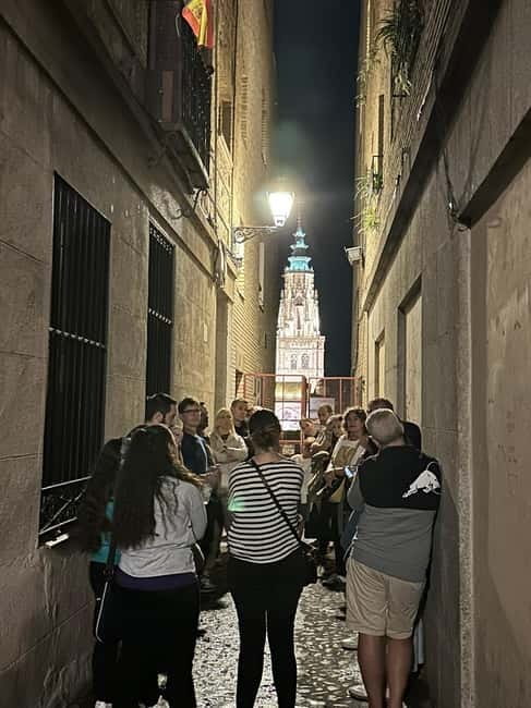 Toledo Mágico, the original night route: mystery, curiosities and secrets - Spanish-only storytelling is the key decision