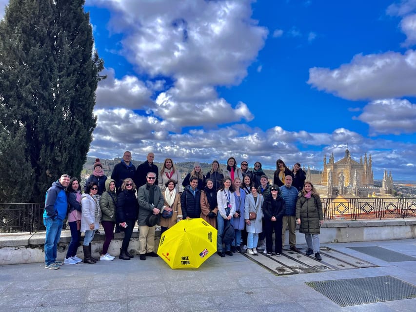 Toledo: Monumentos esenciales: Alcazar, Catedral, Sinagoga - Starting at the Alcázar of Toledo