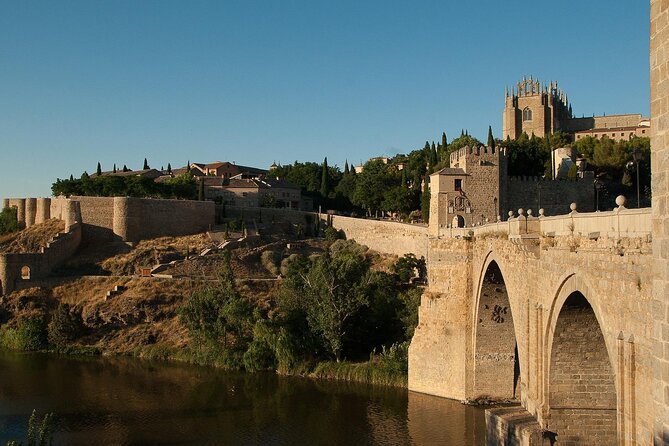 Toledo Panoramic! from Madrid with Transportation and Panoramic Tour - How much free time will you have?
