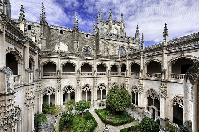 Toledo Private Half Day Tour Cathedral Santo Tome and Synagoge - Pacing, comfort, and who should book