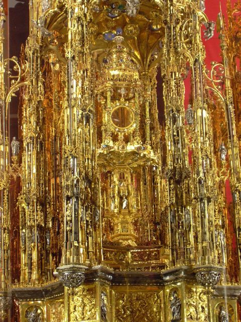 Toledo: Private Monuments Walking Tour with Monument Entry - Why this Toledo walking tour works