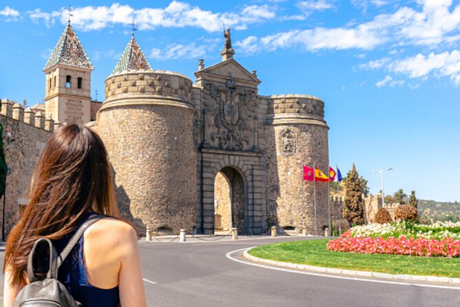 Toledo Private Tour from Madrid with Hotel Pick up and Drop off - A private guide changes the pace of the day