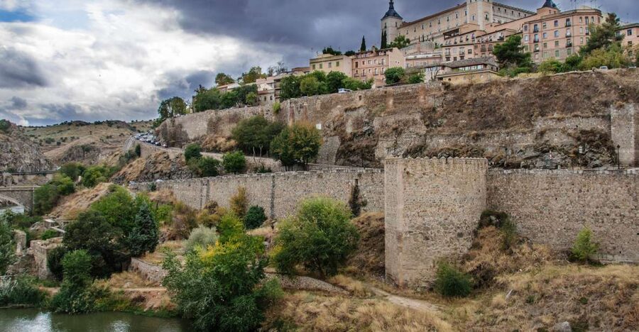 Toledo’s Gems: 3-Hr Private Tour with Expert Local Guide - The Primate Cathedral and its ornate interior