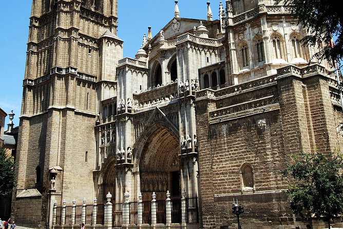 Toledo Tour with Tapas, Wine Tasting and Optional 3 Monuments - The Mirador del Valle: start with the big picture