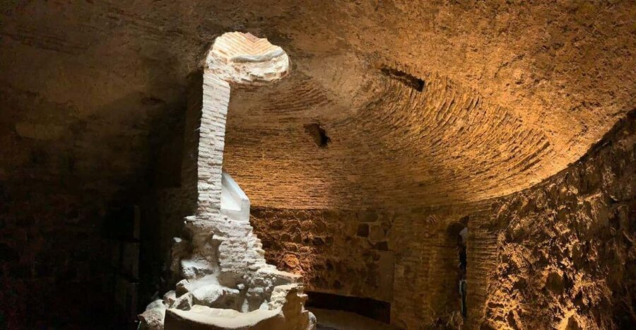 Toledo: Underground Guided Tour with Entry Ticket - Toledo below the streets, not just above them