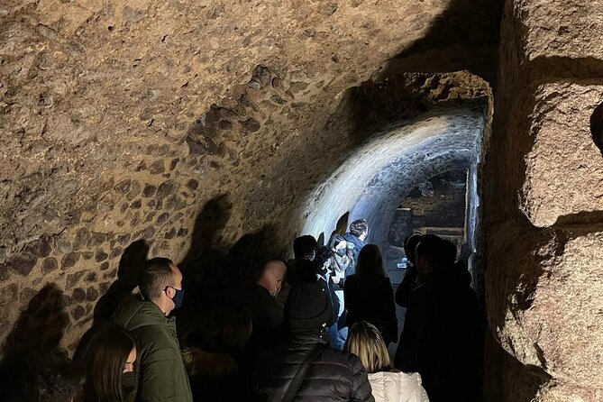 Toledo Underground Tour Visit Thermae and Private Basements - Price, group size, and practical value