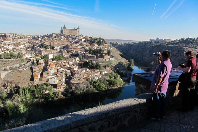 Toledo VIP TOUR with Private Transportation (max 5 people) - The cathedral and the choice to go inside
