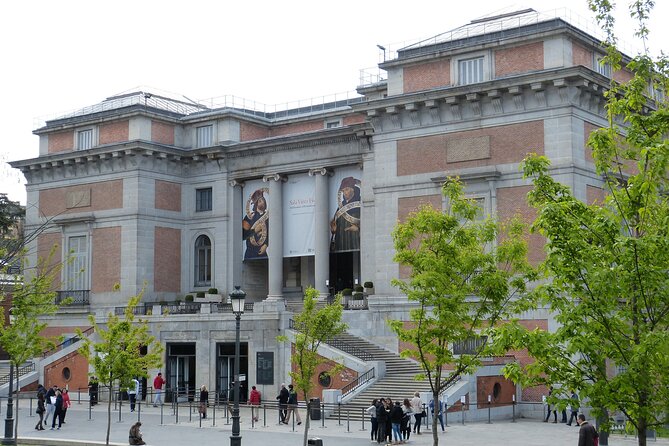 Tour 'Best of Prado Museum' (Skip the line ticket. 7 people max.) - El Greco, Caravaggio, and the power of a new style