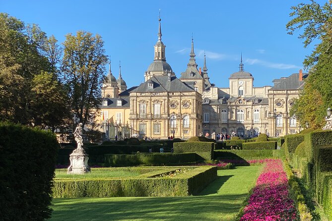 Tour Segovia and La Granja de San Ildefonso from Madrid - The sand trap that explains the water system