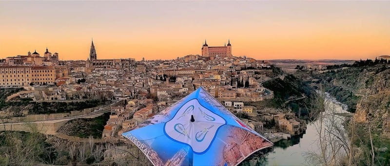 TOUR TOLEDO 3 CULTURAS ⭐⭐⭐⭐⭐ - Starting at Plaza de Zocodover and the Alcázar