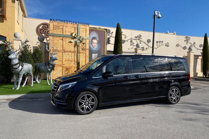 Transfer from the Airport to Madrid - A 30 to 45-Minute Ride Into Madrid