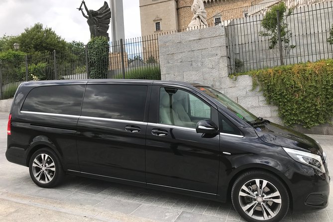 Transfer from the Airport to Madrid - Accessibility and Practical Details