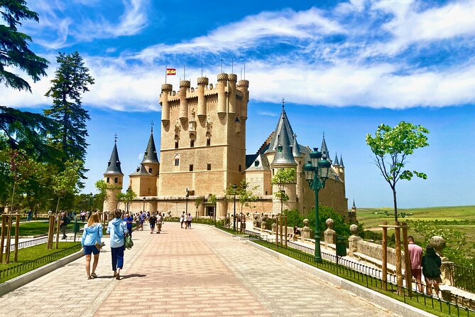 Travel through Segovia and Avila in a Small Group from Madrid - Santa Teresa’s birthplace and the Convent of Santa Teresa