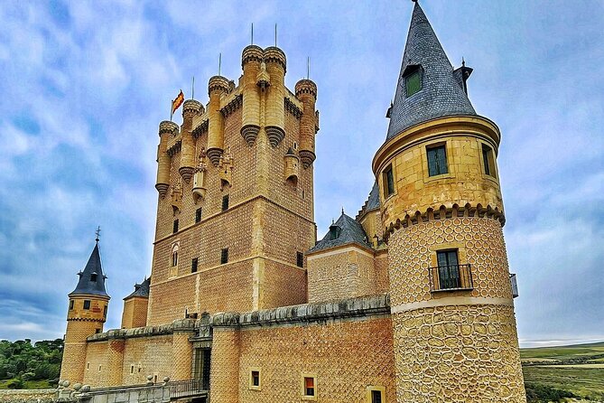 Travel through Segovia and Avila in a Small Group from Madrid - A drink at the Parador before returning