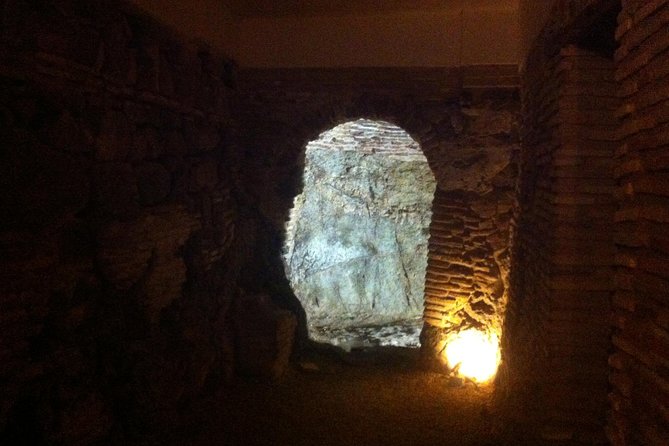 Underground Visit - The Baths of the Angel