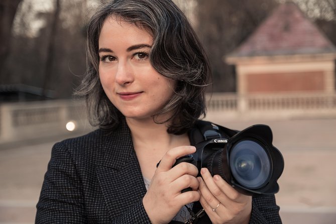 Vacation photographer. Madrid Photo Shoot. Take home more than just a selfie! - Why a Madrid photo shoot can be worth the money