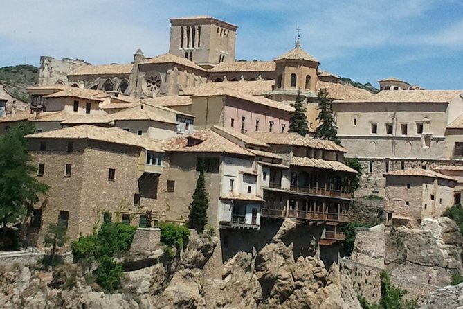 Visita Guiada Por El Casco Histórico De Cuenca Y Su Catedral - Key points to know before booking