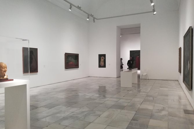 Visita privada en el Museo Reina Sofía con Entrada y Guía - Why the Reina Sofía needs a guide