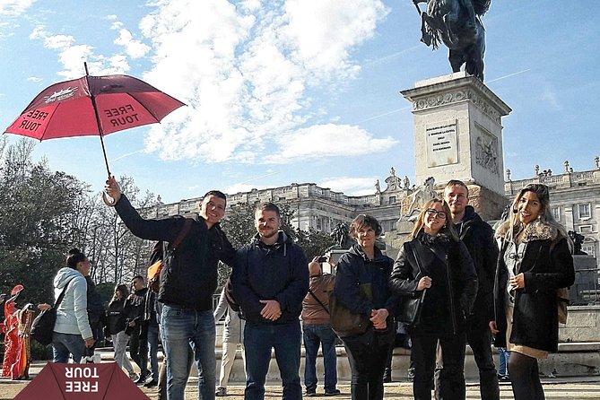 Walking Tour of Madrid Modern - Key points at a glance