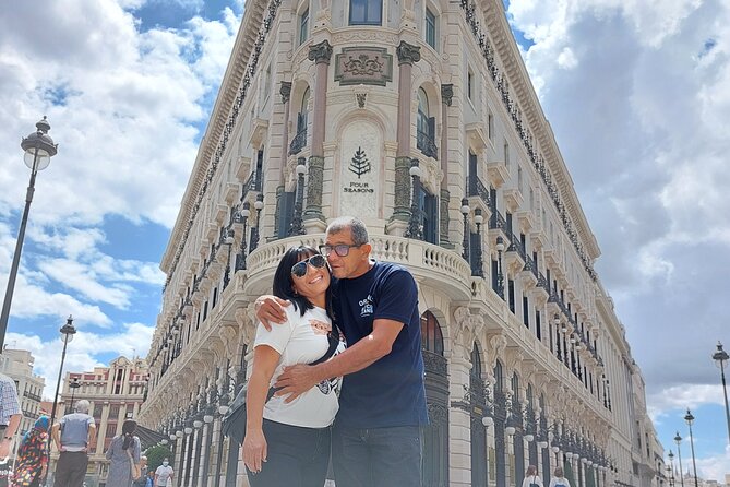 Walking Tour of Madrid Modern - Cibeles Palace and the view along Paseo del Prado