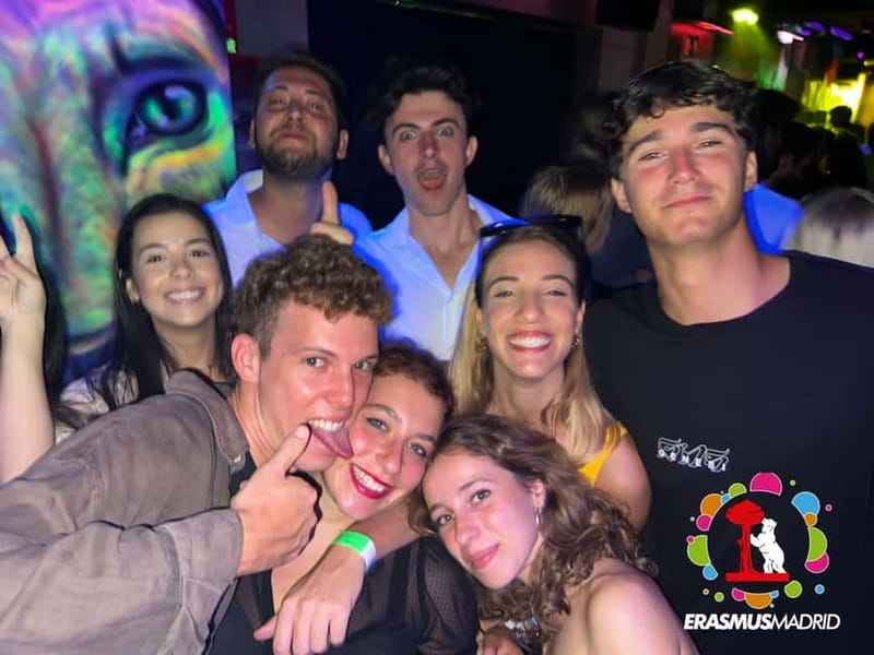 Wild Night Pub Crawl: Free Shots, Games & VIP Club Entry! - The changing club schedule matters