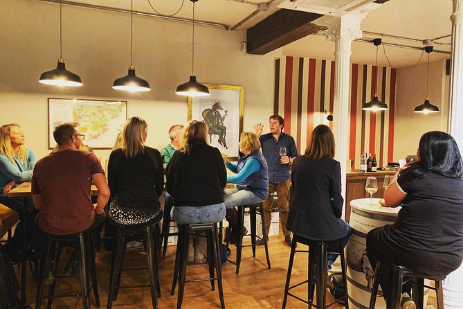 Wine Tasting near Plaza Mayor in Madrid - Why the small group matters